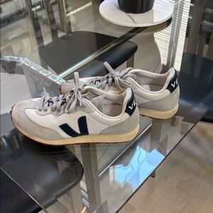 Veja Cream and Navy Casual Sneakers